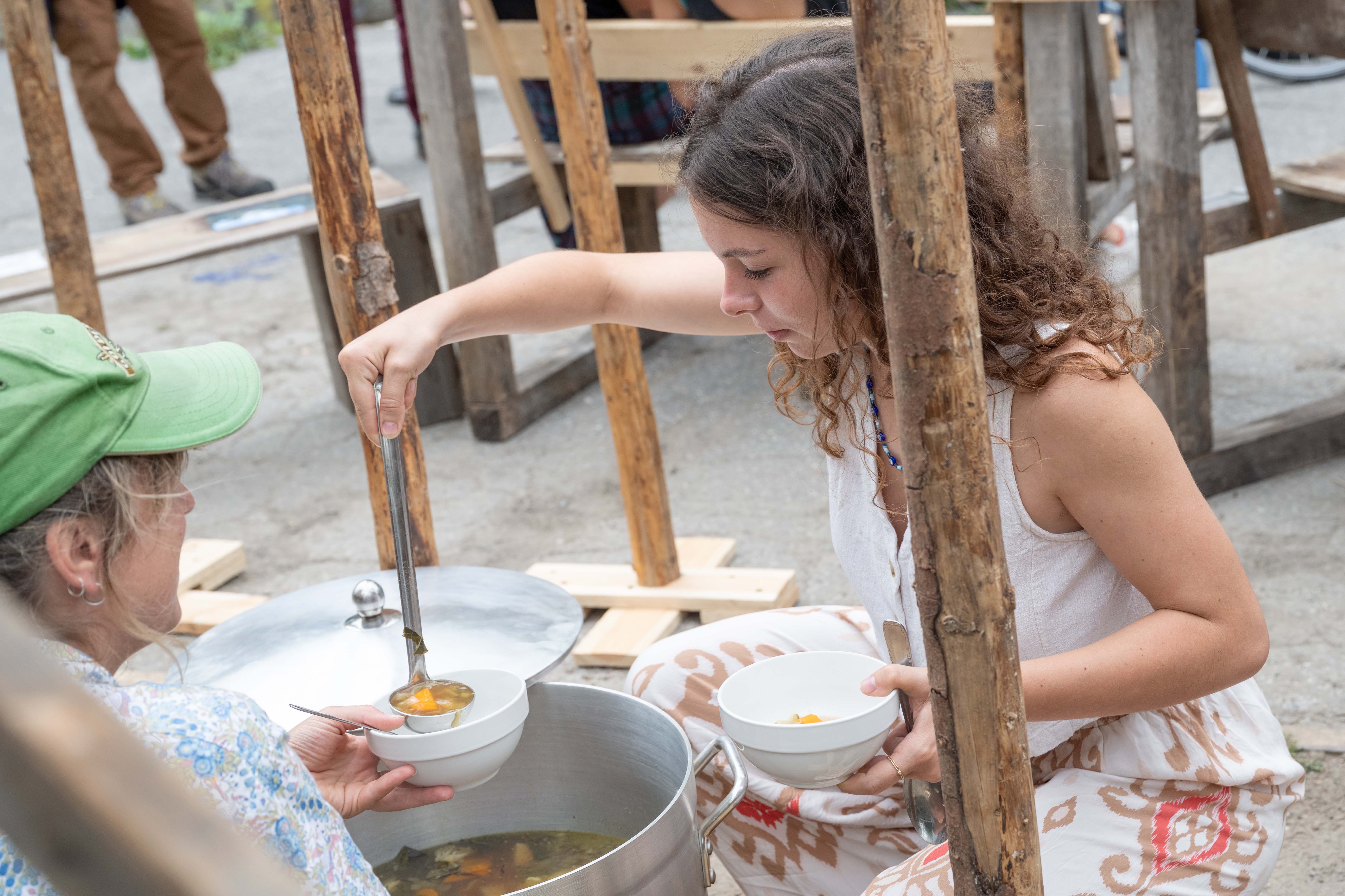 La soupe est prête (image: Bea Borgers)